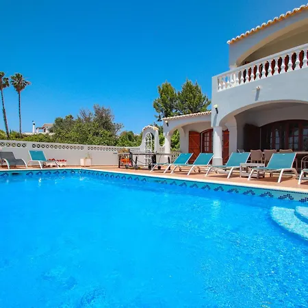 Isabel - Com Piscina Aquecivel E Bbq Em